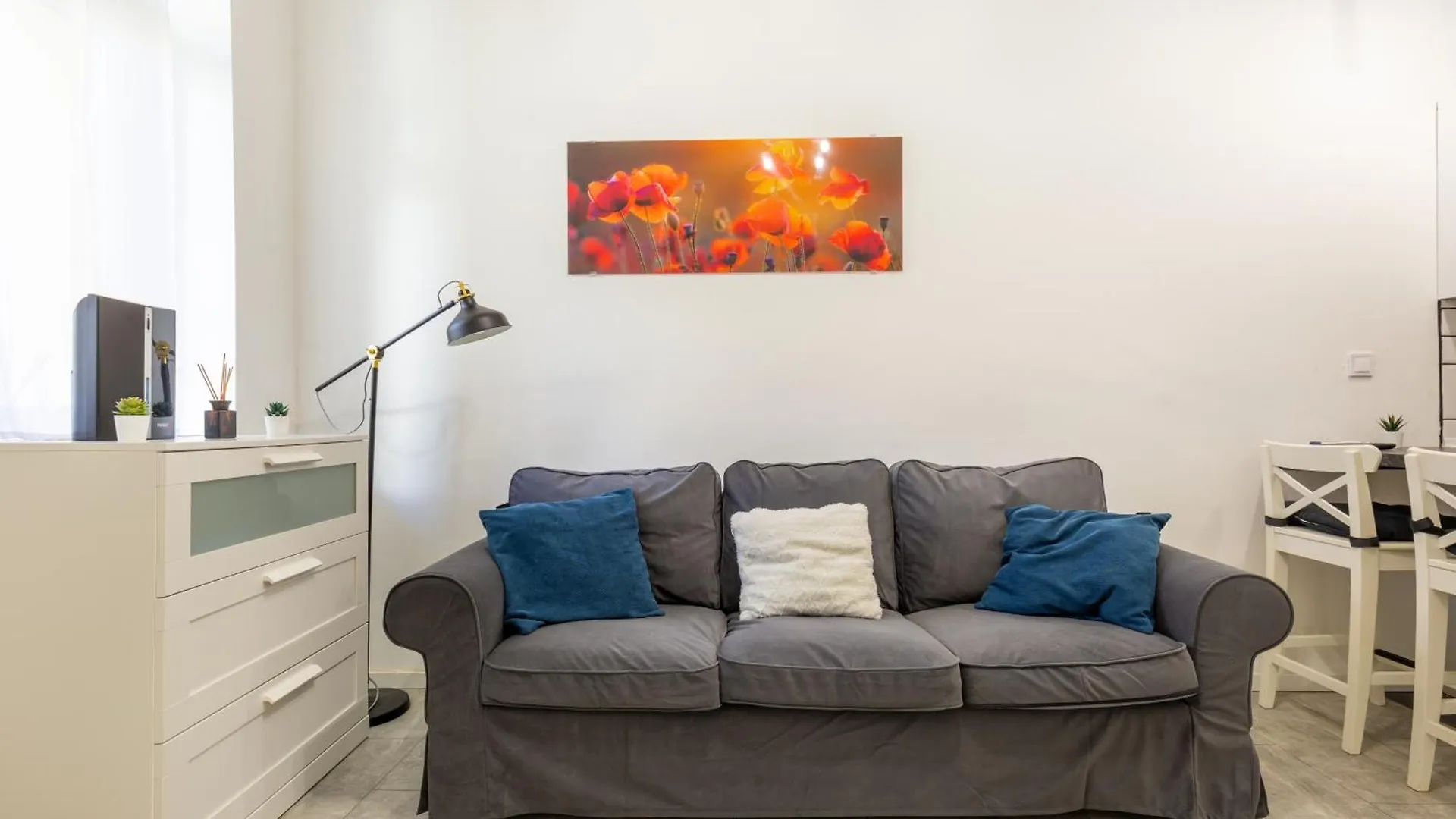 V60 Voeroesmarty Apartment Budapest